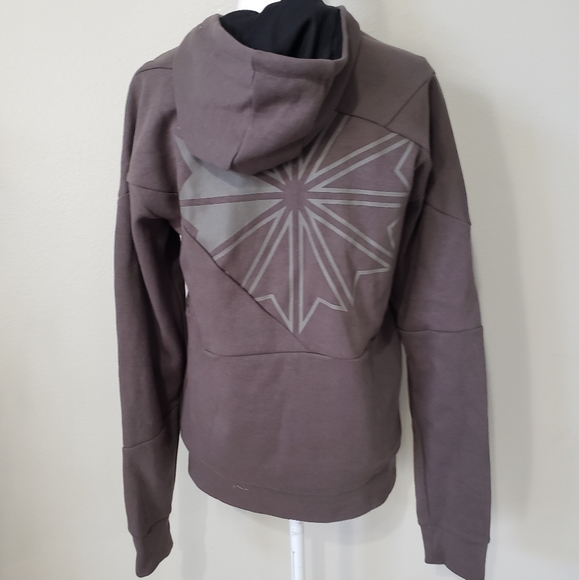 Reebok sweatshirt_c - Picture 6 of 6